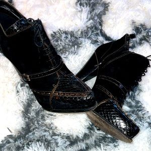 Derek Lam high heels booties!! They are very sexy booties!!